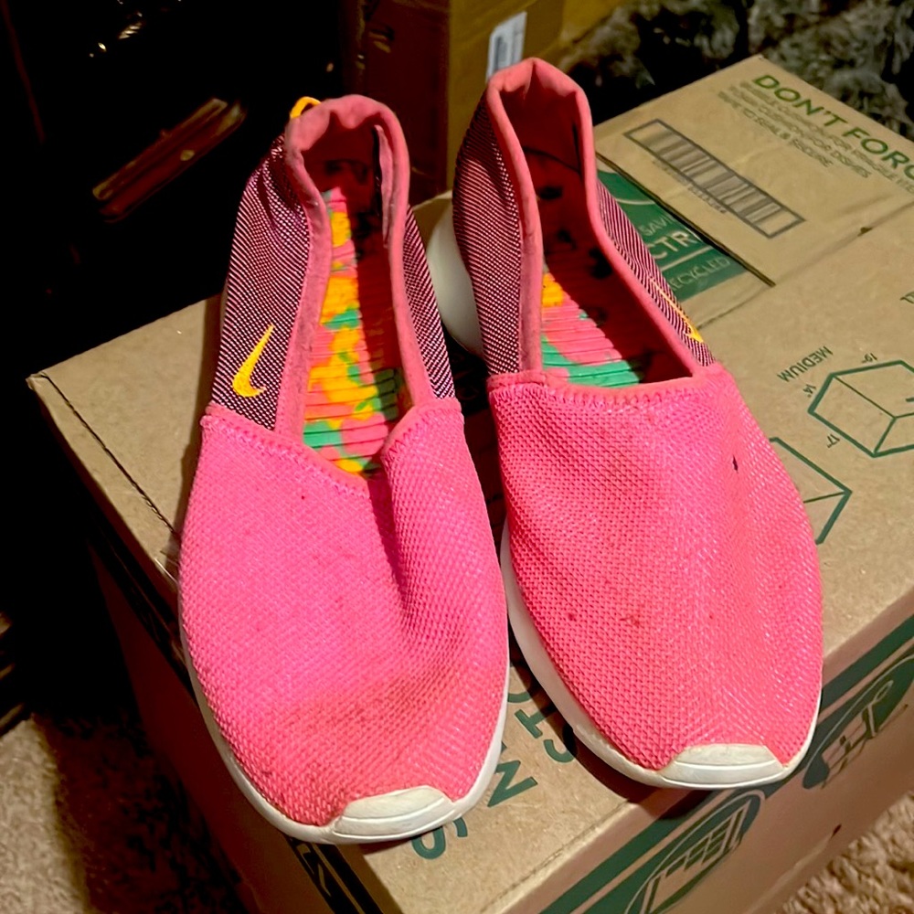 Adidas worn tennis shoes…Nike slip on very comfortable fit